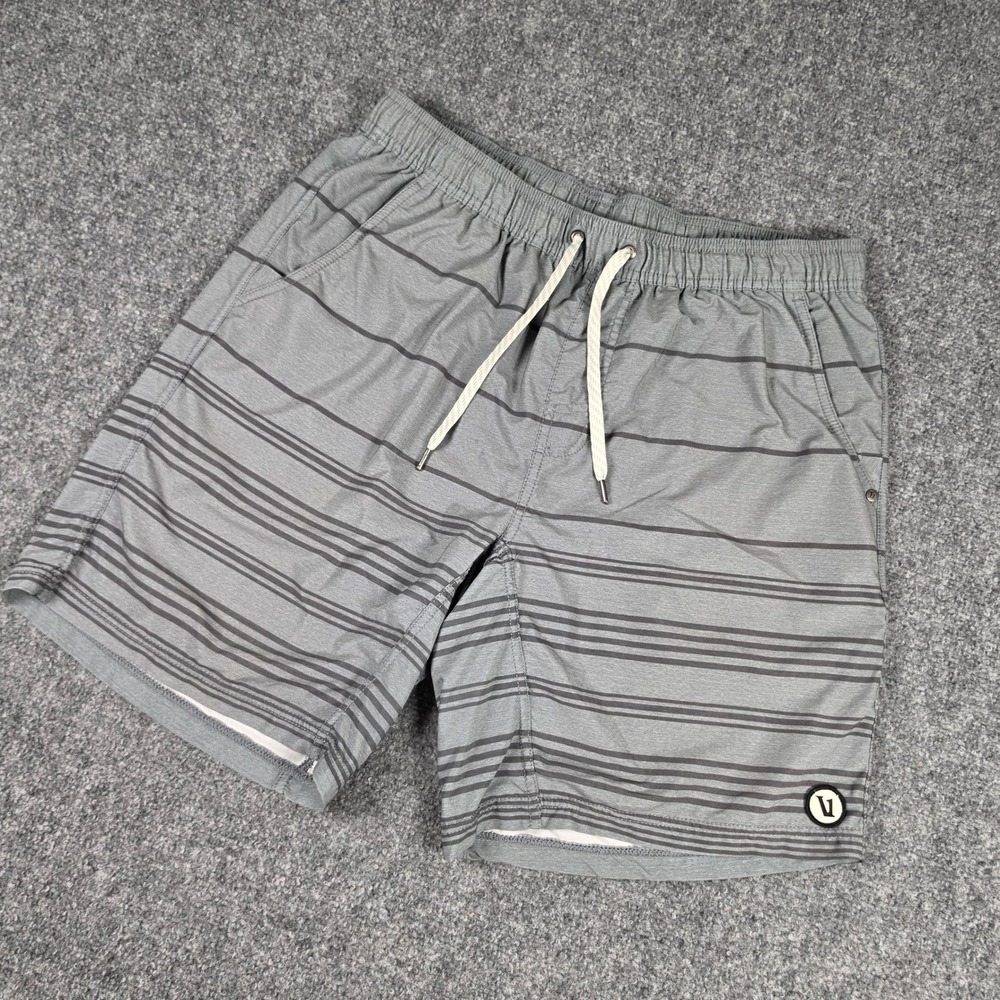 Vuori Kore Shorts Mens L Gray Striped Lined Performance Athletic Drawstring